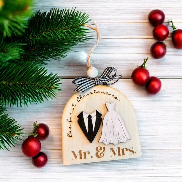 Holiday Ornaments – Handmade, Painted & DIY Kits for Christmas Trees