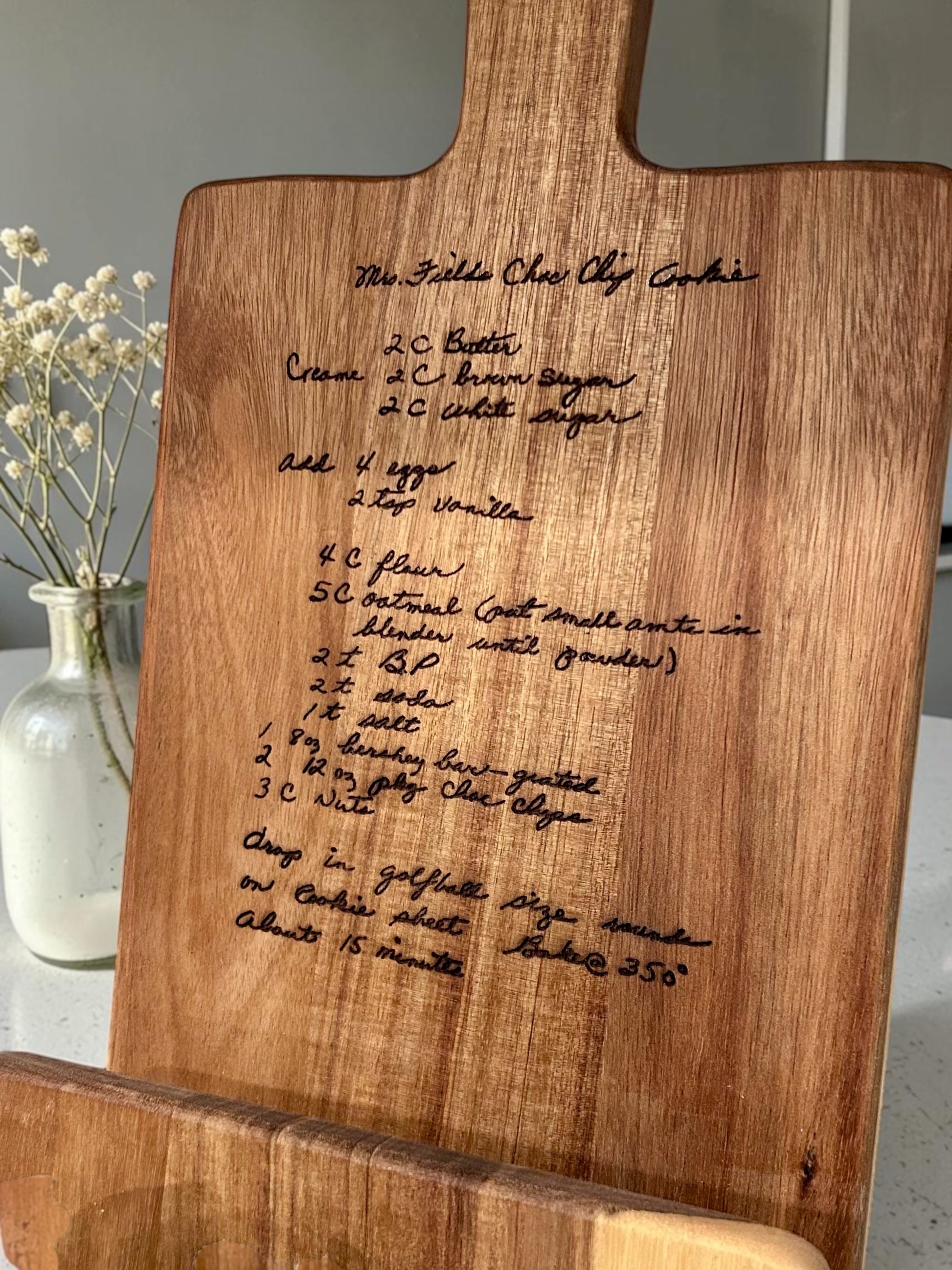 Handwritten Recipe Cookbook Stand | Personalized Engraved Acacia Wood | Custom Recipe Gift | Family Recipe Keepsake - Oh Elly Designs